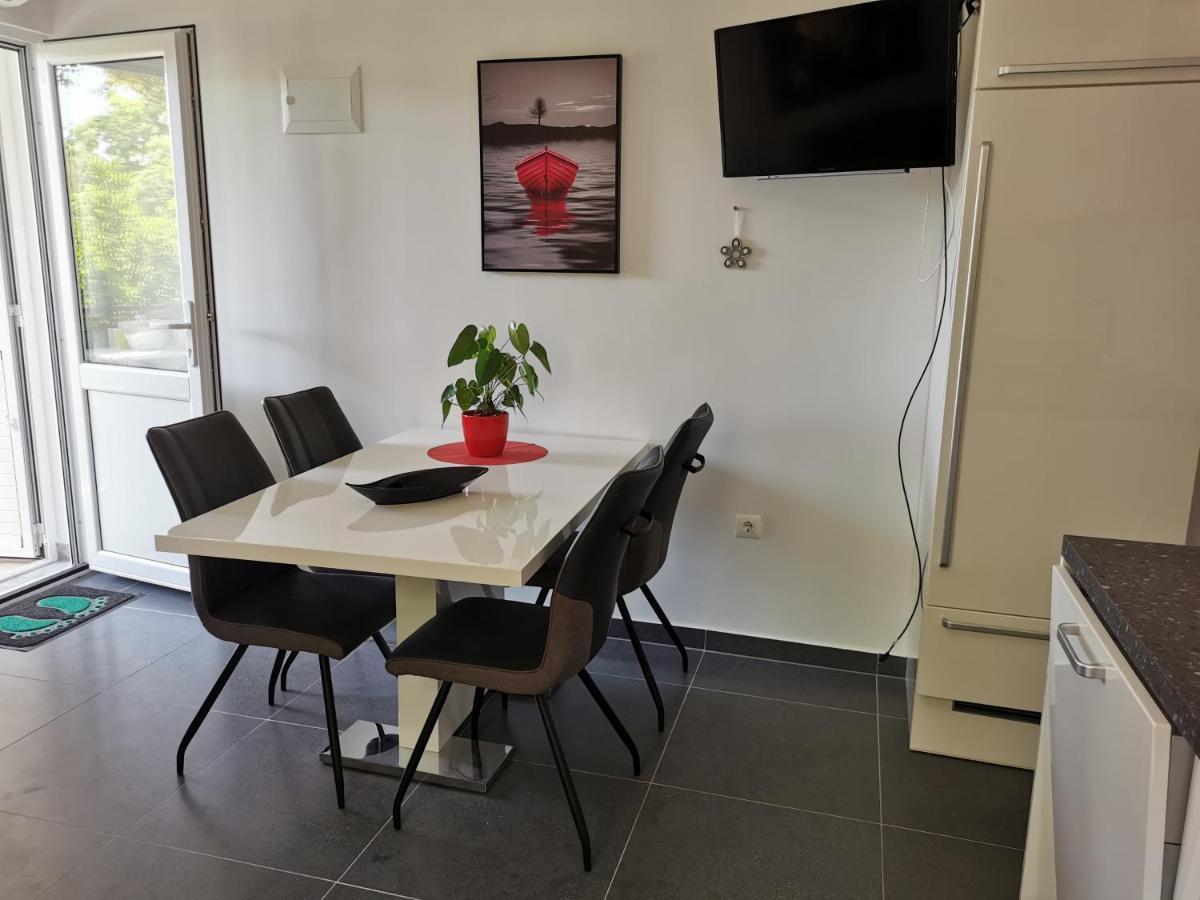 Adriana Apartment
