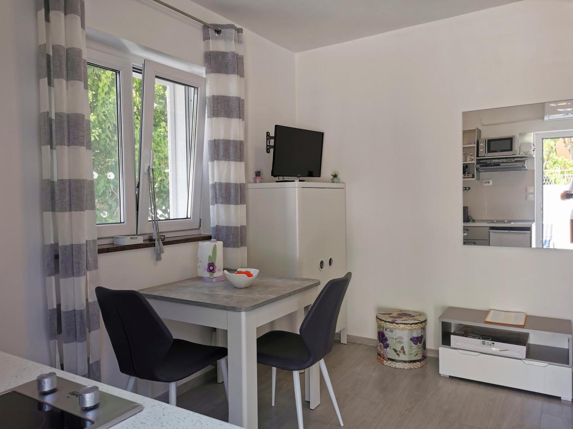 Adriana Apartment Seget Vranjica