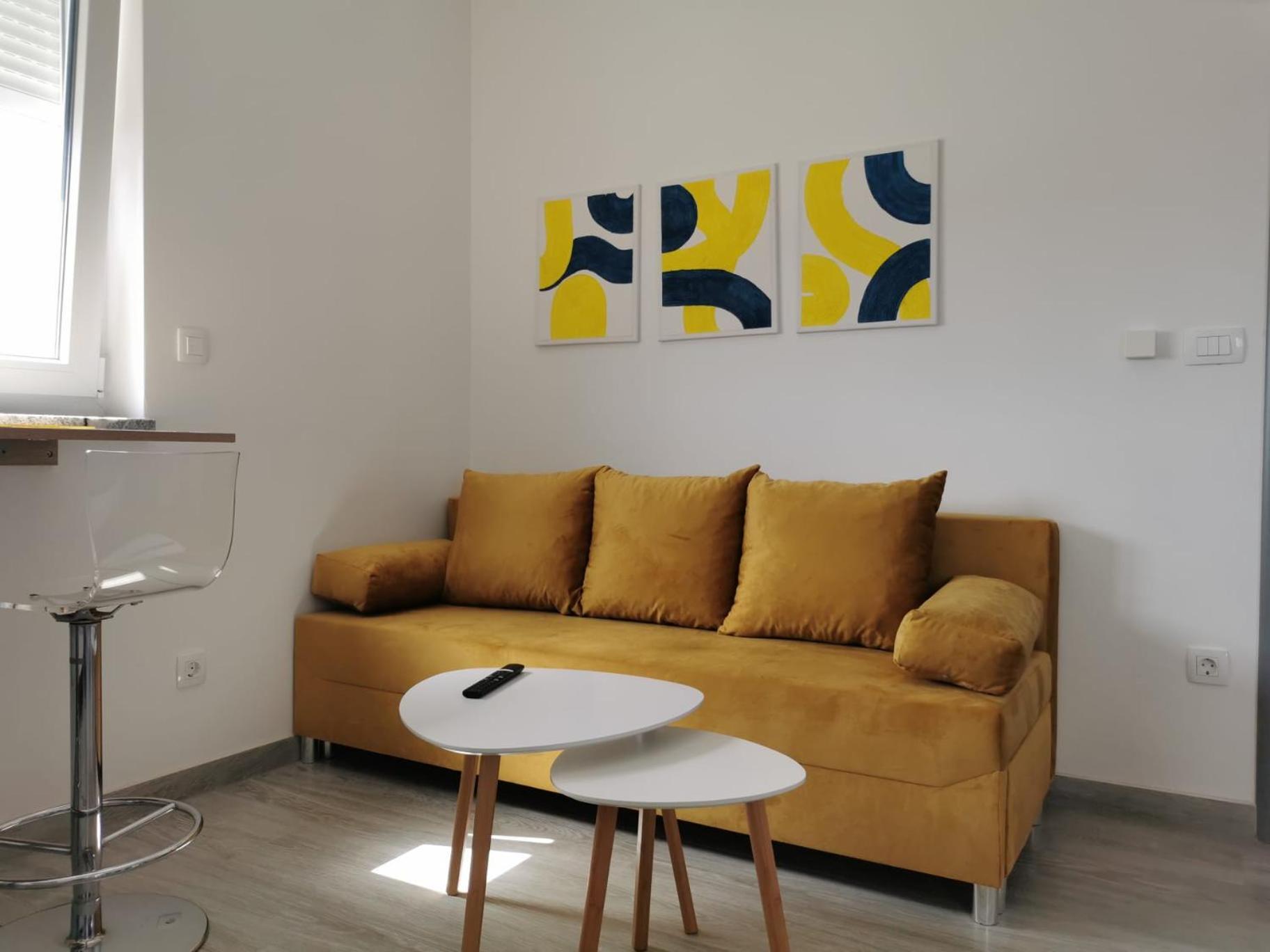 Apartment Adriana Seget Vranjica
