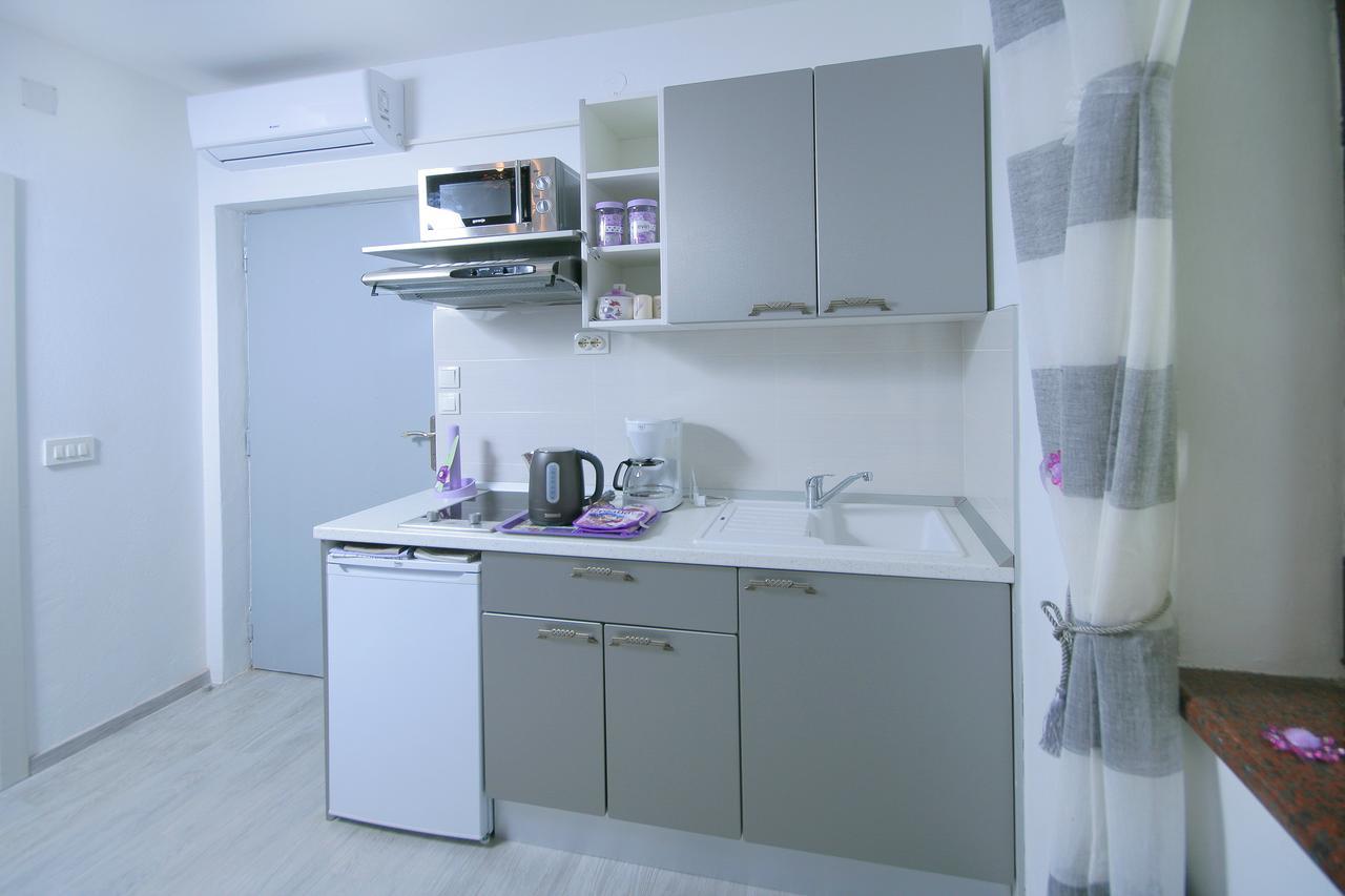 Adriana Apartment Seget Vranjica