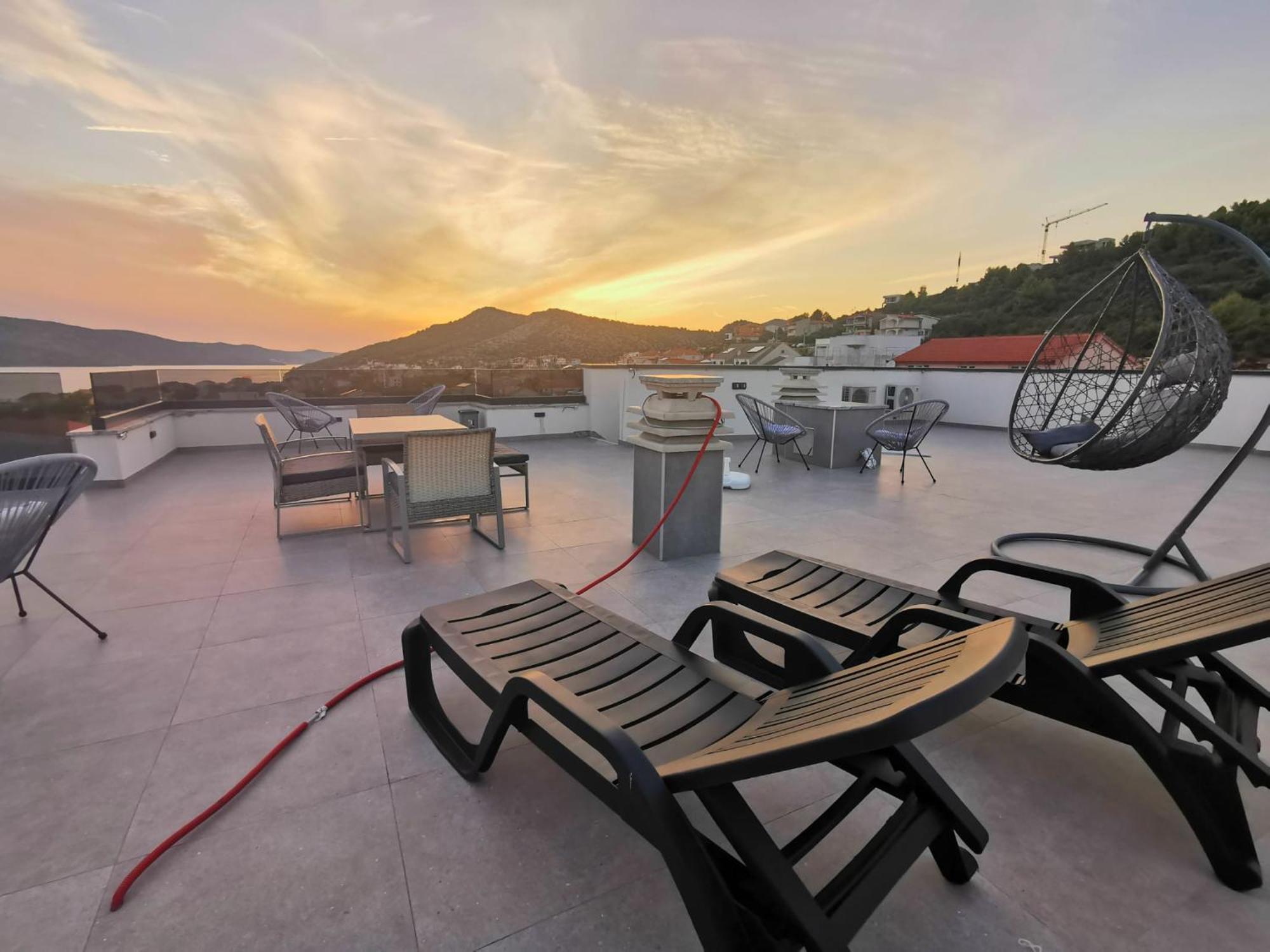 Adriana Apartma